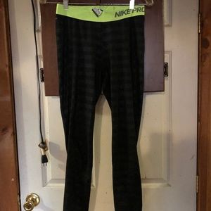 Nike pro leggings